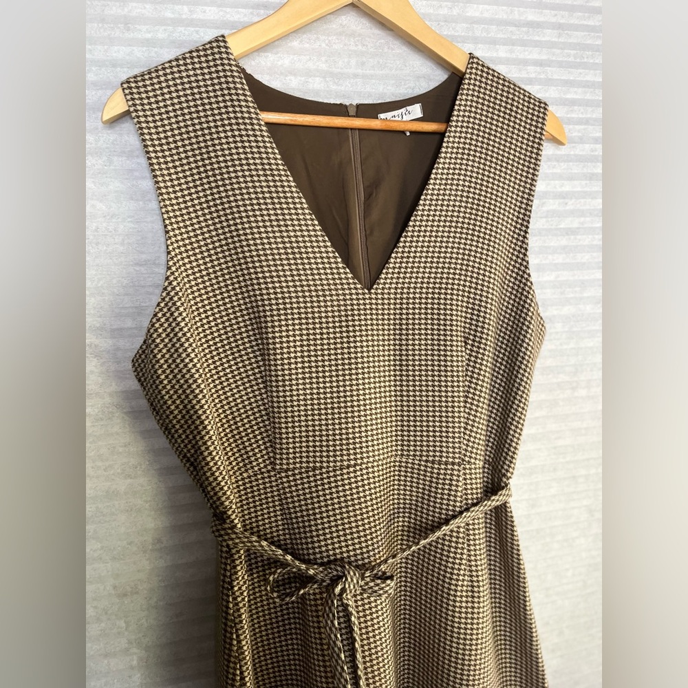 Maisie V-neck Sleeveless Midi Dress Houndstooth Cream Sand Brown Size L - Picture 4 of 13